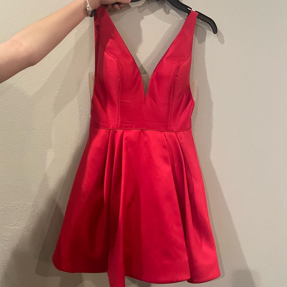 Sherri Hill short prom dress